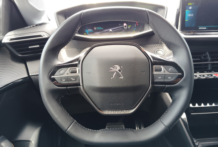 Peugeot 208 e-208 136ch Roadtrip