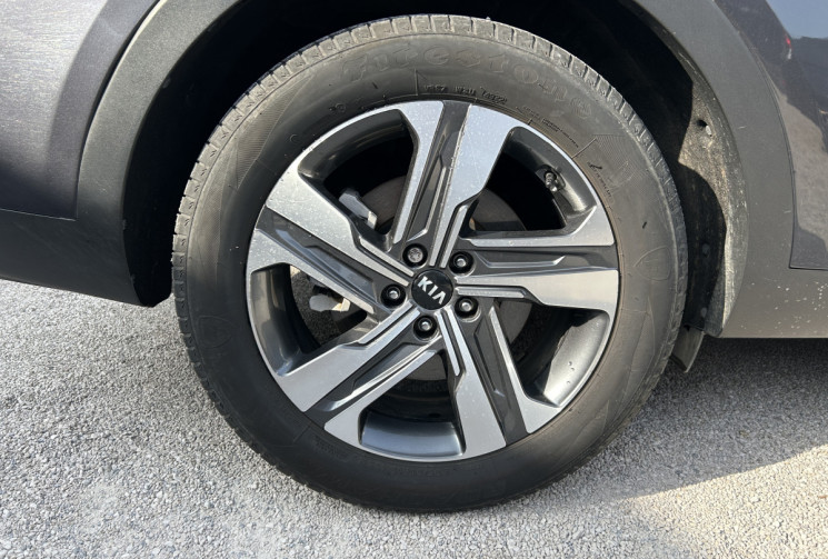Kia SORENTO IV 1.6 T-GDI PHEV 265 Ch 4X4 DESIGN 7PL * SUIVI KIA * TOIT OUVRANT * CARPLAY