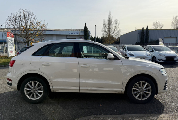 Audi Q3 2.0 TDI ultra 150 Ambiente / finition extérieure S-Line