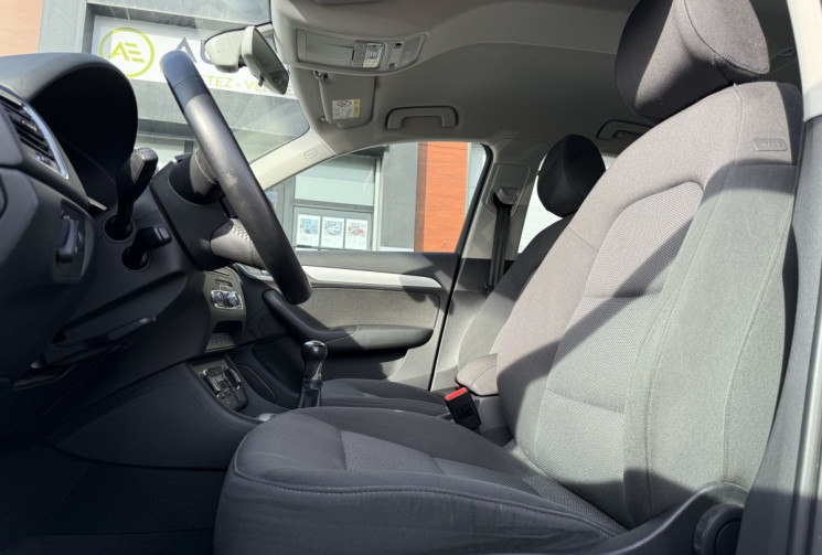 Audi Q3 2.0 TDI ultra 150 Ambiente / finition extérieure S-Line
