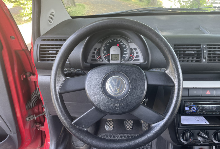 Volkswagen FOX 1.2I 54cv TREND / IDEAL JEUNE PERMIS / ATTELAGE / ROULE TOUS LES JOURS