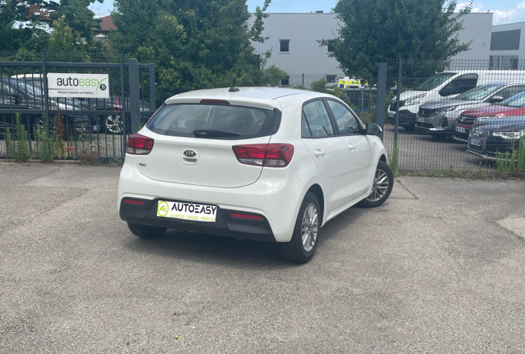 Kia RIO 1.2 / 85 CH / MOTION