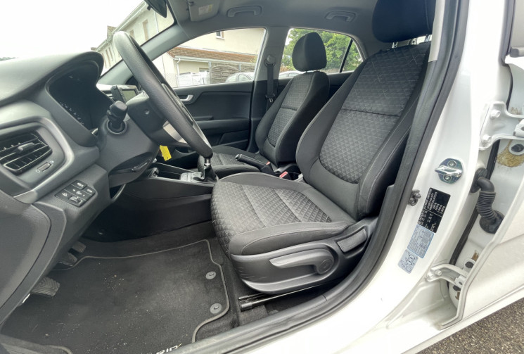 Kia RIO 1.2 / 85 CH / MOTION
