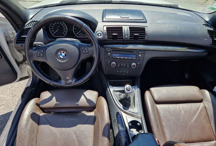BMW Série 1  Cabriolet 118d 143ch CONFORT