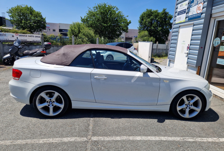 BMW Série 1  Cabriolet 118d 143ch CONFORT