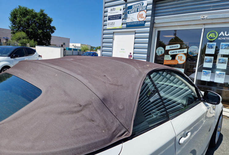 BMW Série 1  Cabriolet 118d 143ch CONFORT