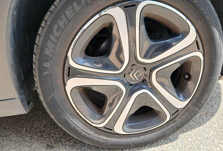 Citroën C3 III 1.2 VTi PureTech 12V 82 ELLE