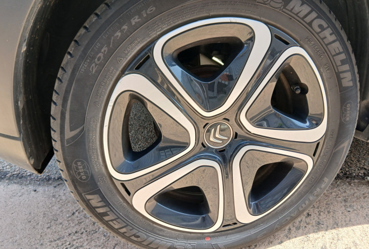 Citroën C3 III 1.2 VTi PureTech 12V 82 ELLE