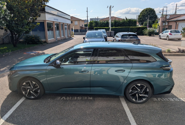 Peugeot 308 SW 1.5 BlueHDi 130 ch Allure Pack EAT8 / Première main / Entretien Peugeot full / TVA