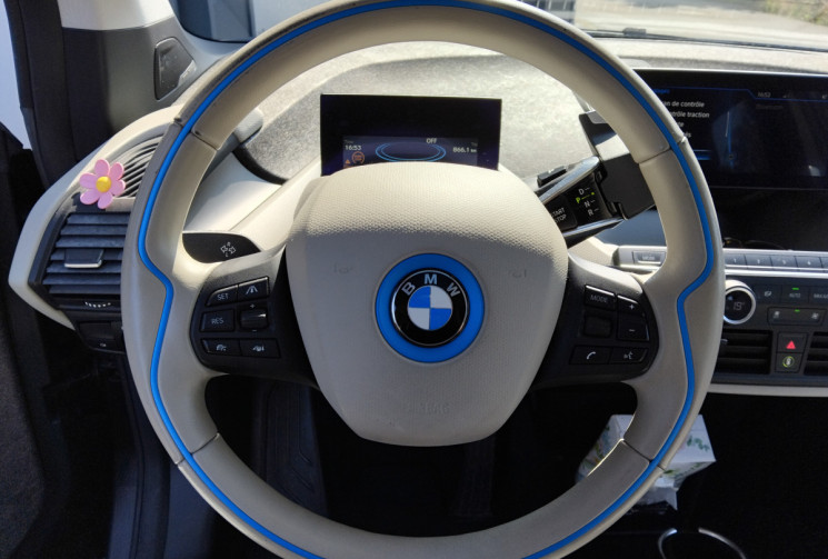 BMW i3 60AH toit ouvrant -  Sièges chauffants