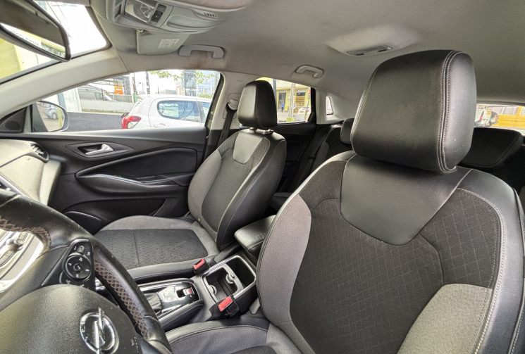 Opel Grandland X 1.2 i 12V Turbo EAT8 S&S Innovation Business // Première main // Boîte automatique 