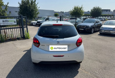 Peugeot 208 1.5 BlueHDi 100 ch / Allure