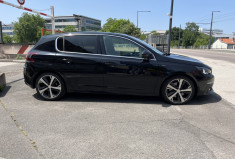 Peugeot 308 Phase II GT 2.0 S&S 177 cv Boîte auto