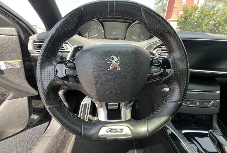 Peugeot 308 Phase II GT 2.0 S&S 177 cv Boîte auto