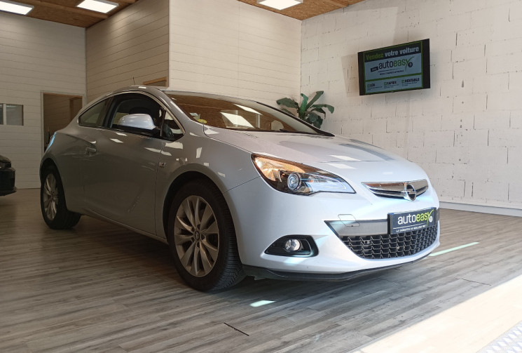 Opel Astra J GTC 2.0 CDTI FAP 16V S&S 165 cv