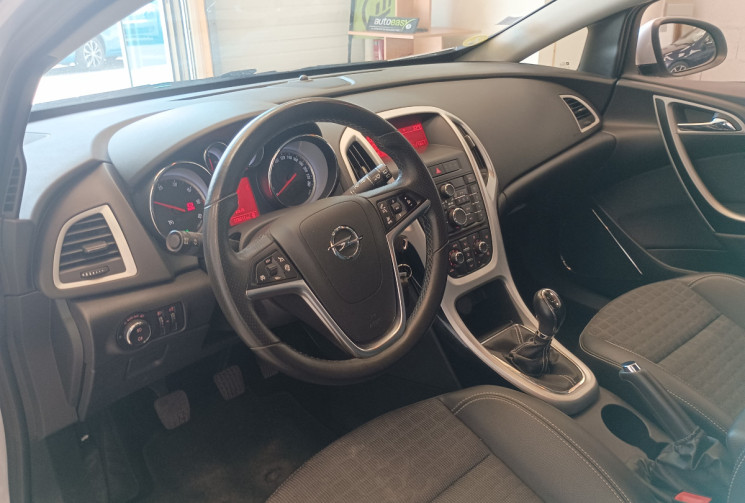Opel Astra J GTC 2.0 CDTI FAP 16V S&S 165 cv