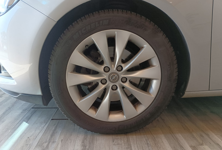 Opel Astra J GTC 2.0 CDTI FAP 16V S&S 165 cv