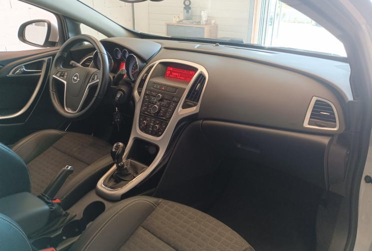 Opel Astra J GTC 2.0 CDTI FAP 16V S&S 165 cv