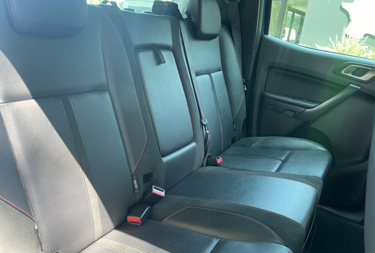 Ford Ranger III (3) 2.0 ECOBLUE 213 Ch DOUBLE CABINE STORMTRAK !! 47.988€ TTC !! * TVA RECUPERABLE