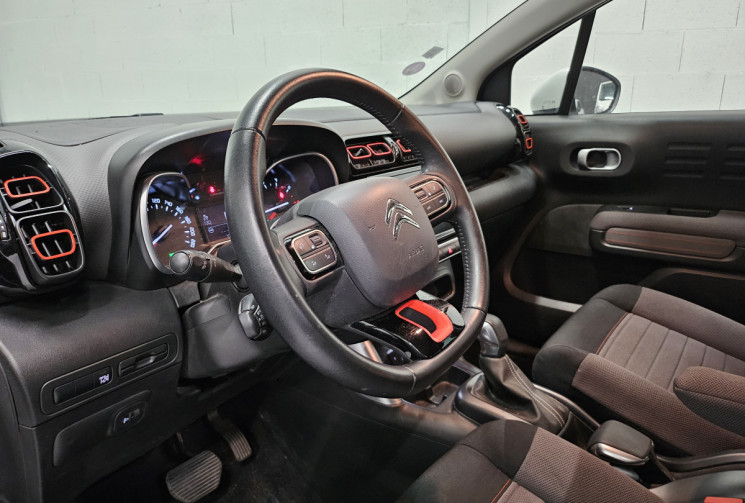 Citroën C3 Aircross 1.2 130 cv eat6 shine / carplay / entretien complet / distribution OK 
