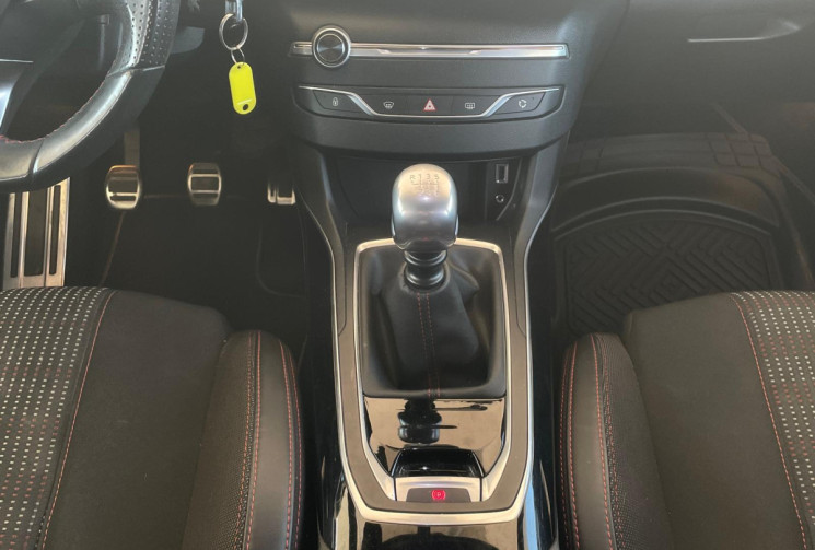 Peugeot 308 SW  1.6 HDI 115 GT LINE 8V TURBO.