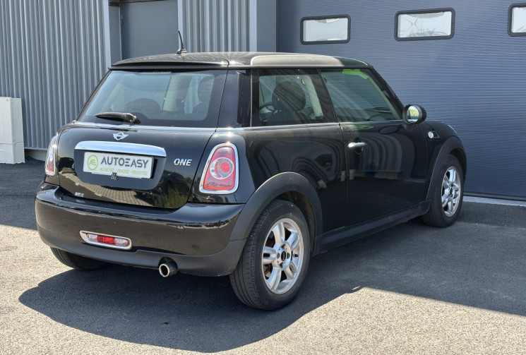 Mini Mini  LCI One 1.6i 16V 75 cv - Climatisation - Moteur à chaîne