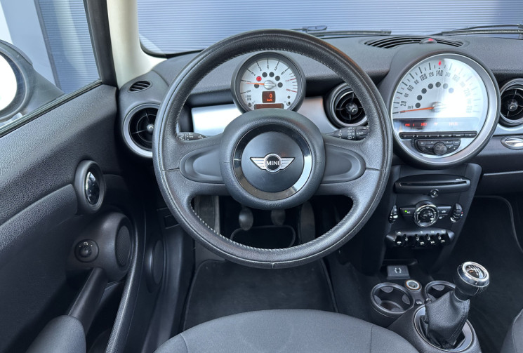 Mini Mini  LCI One 1.6i 16V 75 cv - Climatisation - Moteur à chaîne