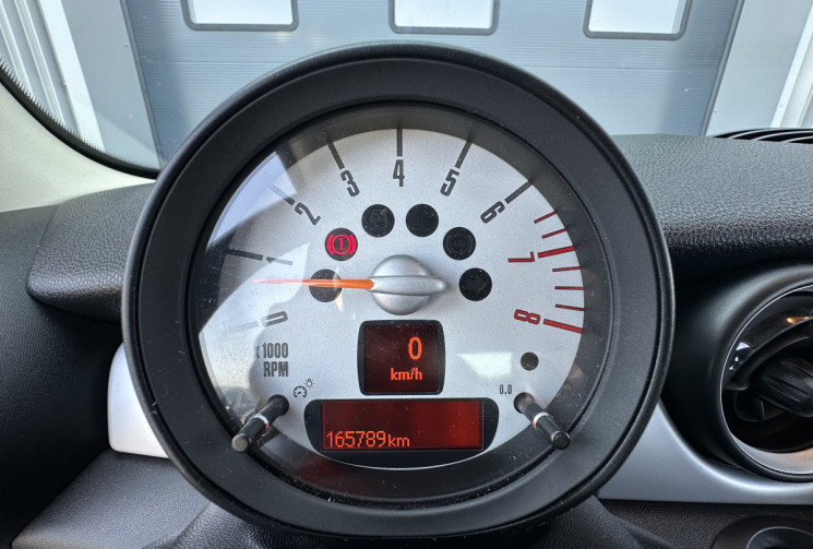 Mini Mini  LCI One 1.6i 16V 75 cv - Climatisation - Moteur à chaîne