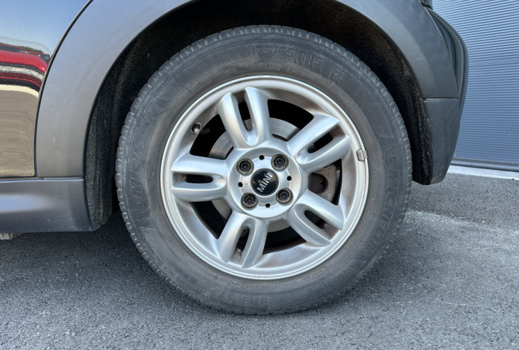 Mini Mini  LCI One 1.6i 16V 75 cv - Climatisation - Moteur à chaîne