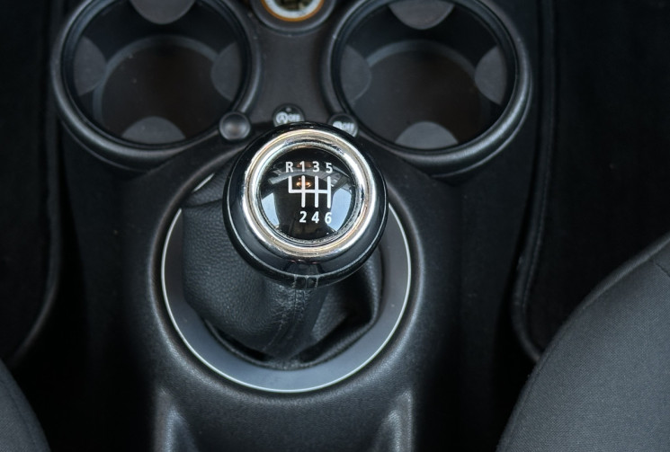 Mini Mini  LCI One 1.6i 16V 75 cv - Climatisation - Moteur à chaîne
