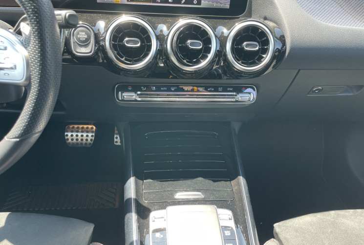 Mercedes Classe B 180 d 116ch AMG Line Edition 7G-DCT *Toit ouvrant + Grand écran*