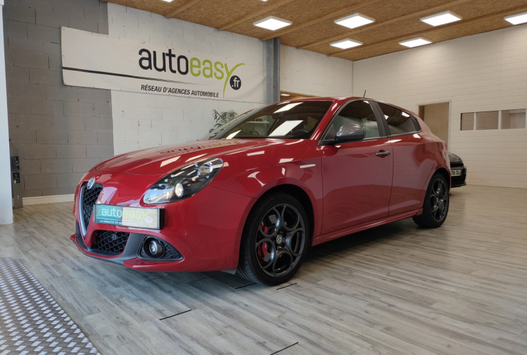 Alfa Romeo GIULIETTA 1.4 TB MultiAir 150ch Lusso Stop&Start Pack Veloce 1ERE MAIN 