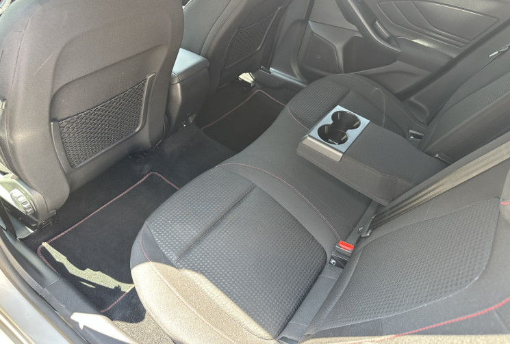 Ford Focus SW 1.5 EcoBlue 120 ch ST-Line X BVA8 / Première main / Entretien complet / Tva