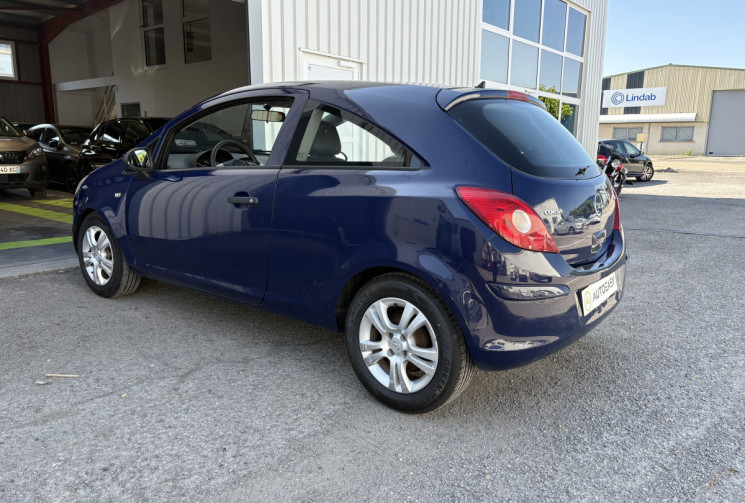 Opel Corsa Cosmo EcoFLEX 95 cv Phase 2 * 3 portes * Cuir complet 