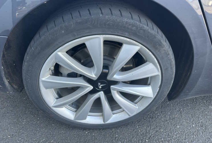 Tesla Model 3 Standard Range Plus 325 