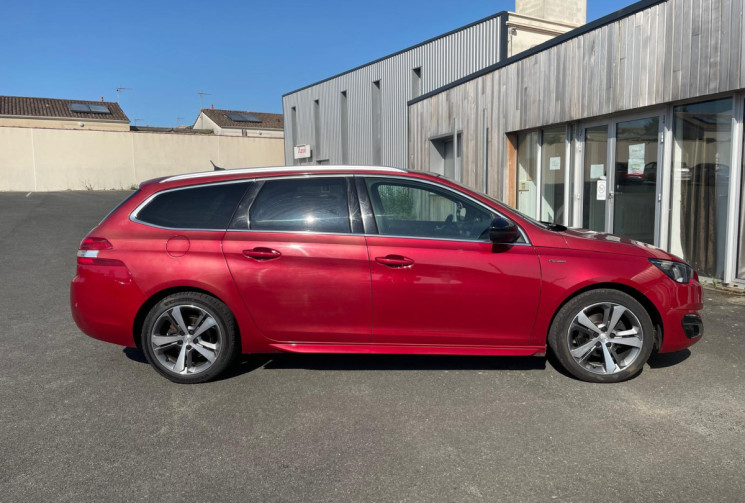 Peugeot 308 SW  1.6 HDI 115 GT LINE 8V TURBO.
