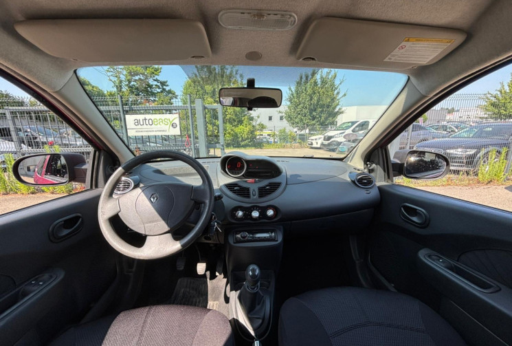 Renault Twingo 1.2 16V / 75 CH / 