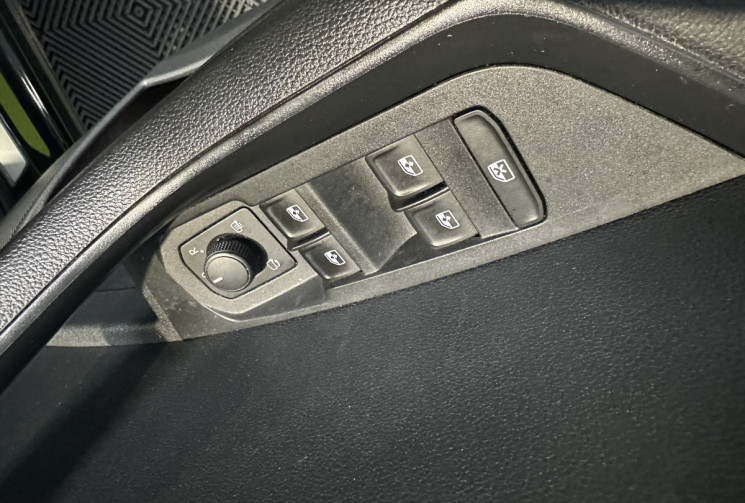 Skoda Karoq 1.5 TSI 150 ch SportLine – Élégance, sportivité et polyvalence