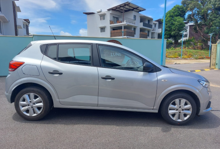 Dacia Sandero 1.0 SCe 65ch Confort // Excellent état // Première main