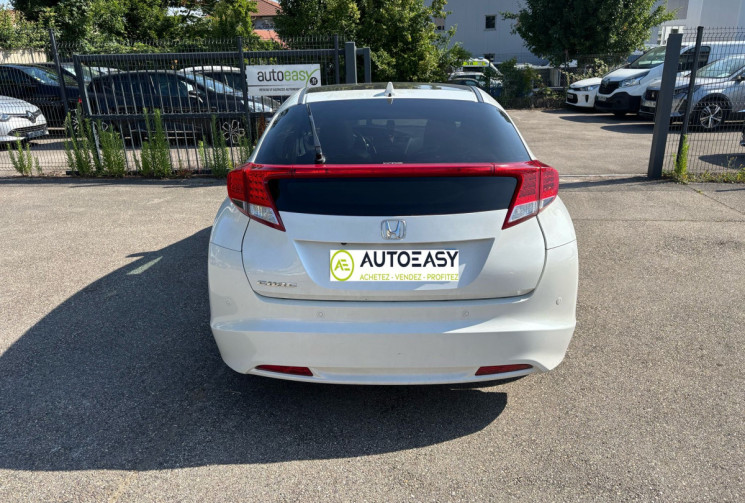 Honda Civic 1.8 i V-TEC/ 140 CH / EXCLUSIVE