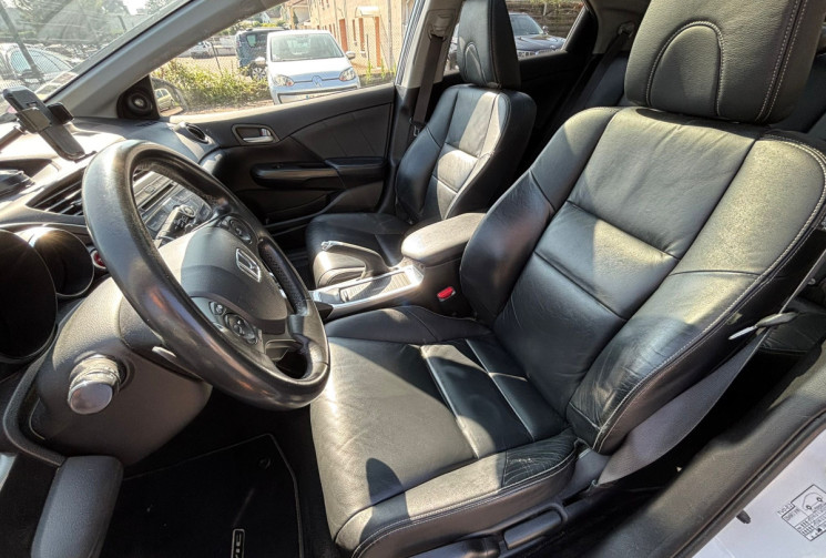 Honda Civic 1.8 i V-TEC/ 140 CH / EXCLUSIVE