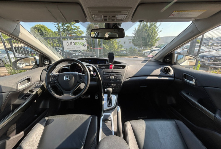 Honda Civic 1.8 i V-TEC/ 140 CH / EXCLUSIVE