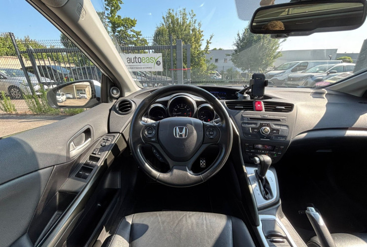 Honda Civic 1.8 i V-TEC/ 140 CH / EXCLUSIVE