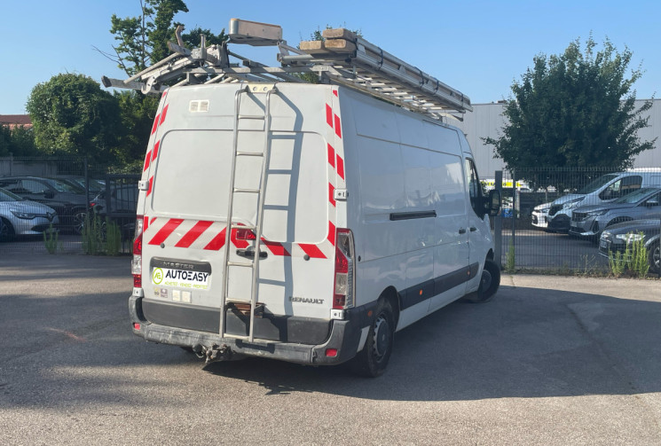 Renault Master FOURGON / 2.3 dci / 130 CH