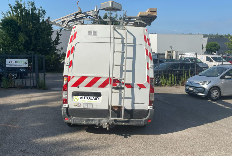 Renault Master FOURGON / 2.3 dci / 130 CH