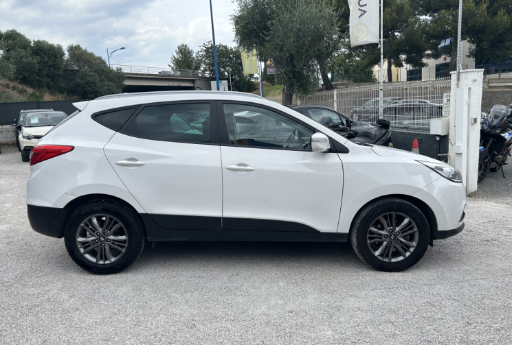 Hyundai ix35 (2) 1.7 CRDI 115 Ch PACK SENSATION BLUE DRIVE * CAMERA * GPS * SIEGES CHAUFFANTS
