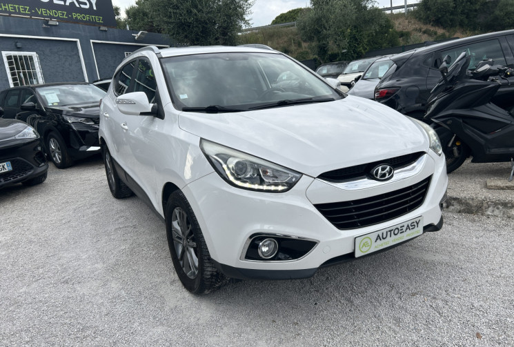 Hyundai ix35 (2) 1.7 CRDI 115 Ch PACK SENSATION BLUE DRIVE * CAMERA * GPS * SIEGES CHAUFFANTS