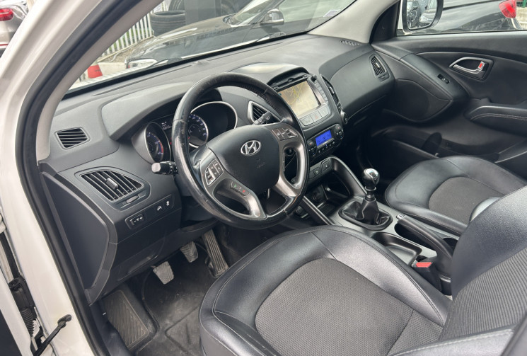 Hyundai ix35 (2) 1.7 CRDI 115 Ch PACK SENSATION BLUE DRIVE * CAMERA * GPS * SIEGES CHAUFFANTS