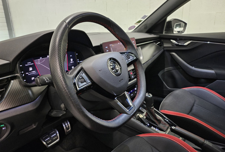 Skoda Kamiq monte carlo 1.5 TSI  DSG7 150 cv / toit pano / carplay / cockpit
