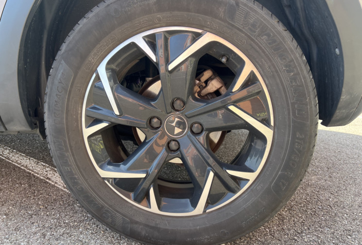 DS DS 3 Crossback PureTech 130ch  EAT 8 So Chic COURROIE OK